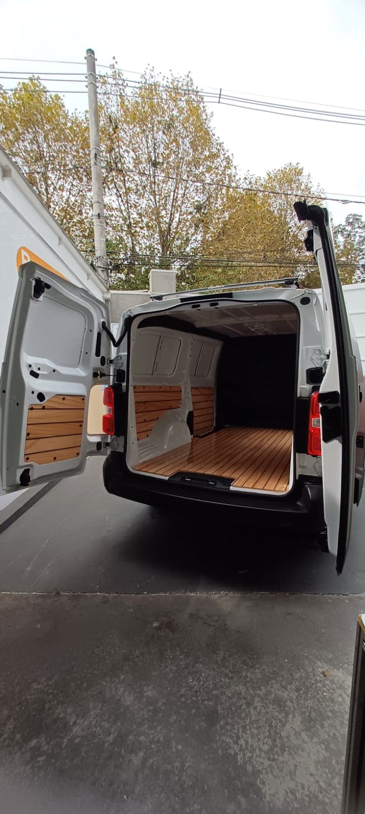 Van com proteção Vanshield instalada